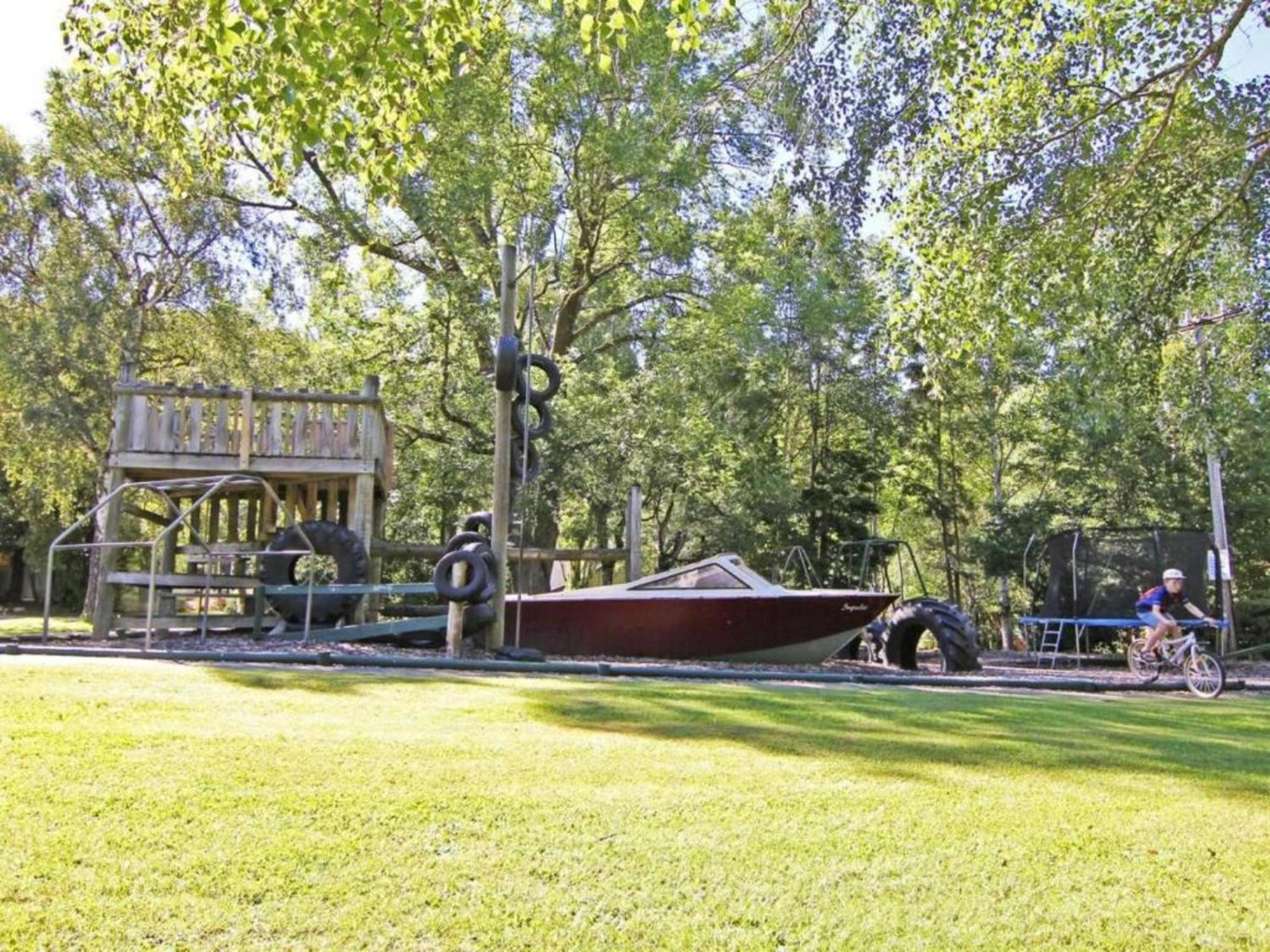 Alpine Adventure Holiday Park هانمر سبرينغز المظهر الخارجي الصورة