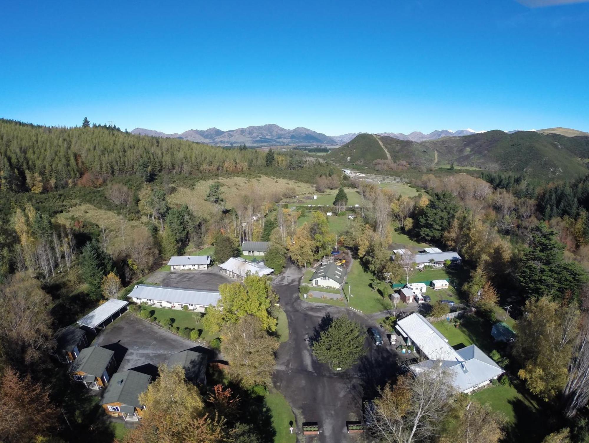 Alpine Adventure Holiday Park هانمر سبرينغز المظهر الخارجي الصورة